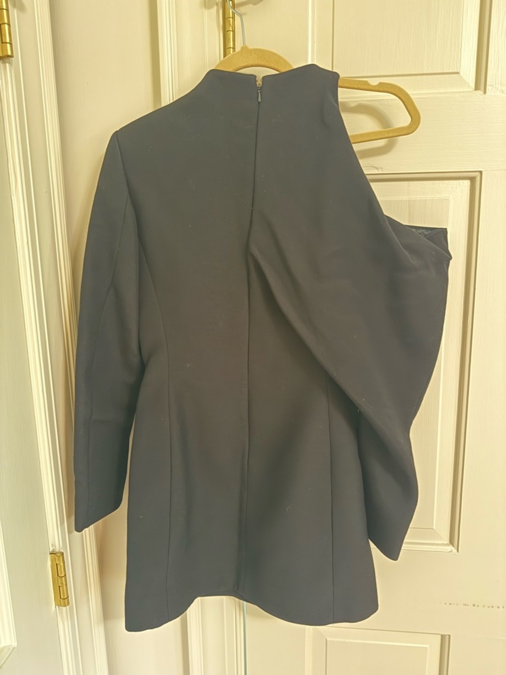 KHAITE Tristan one-shoulder draped cady top - Picture 6 of 8